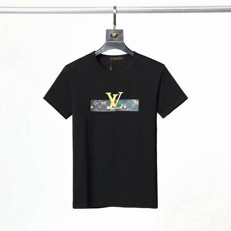 Louis Vuitton Men's T-shirts 500